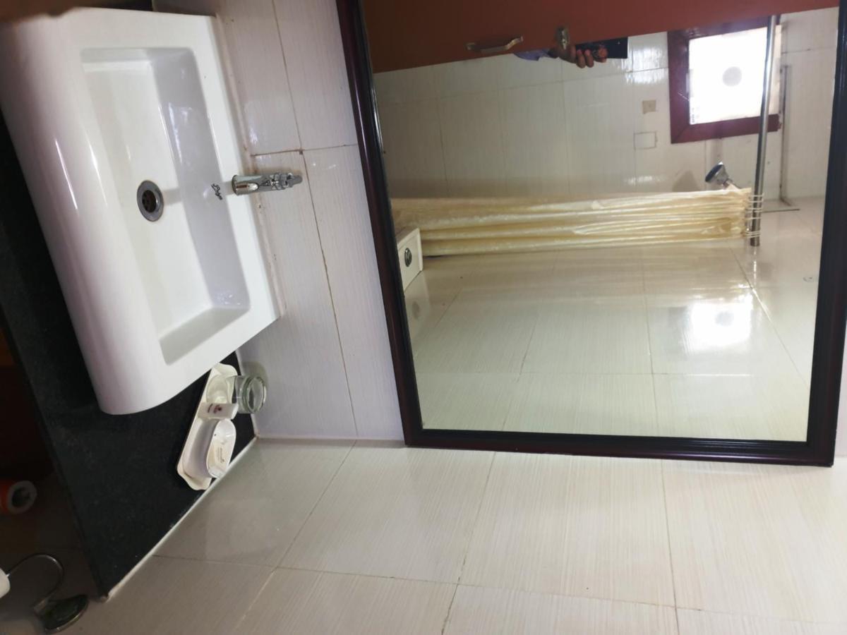 Regenta Resort Bhuj By Royal Orchid Hotels Limited Luaran gambar