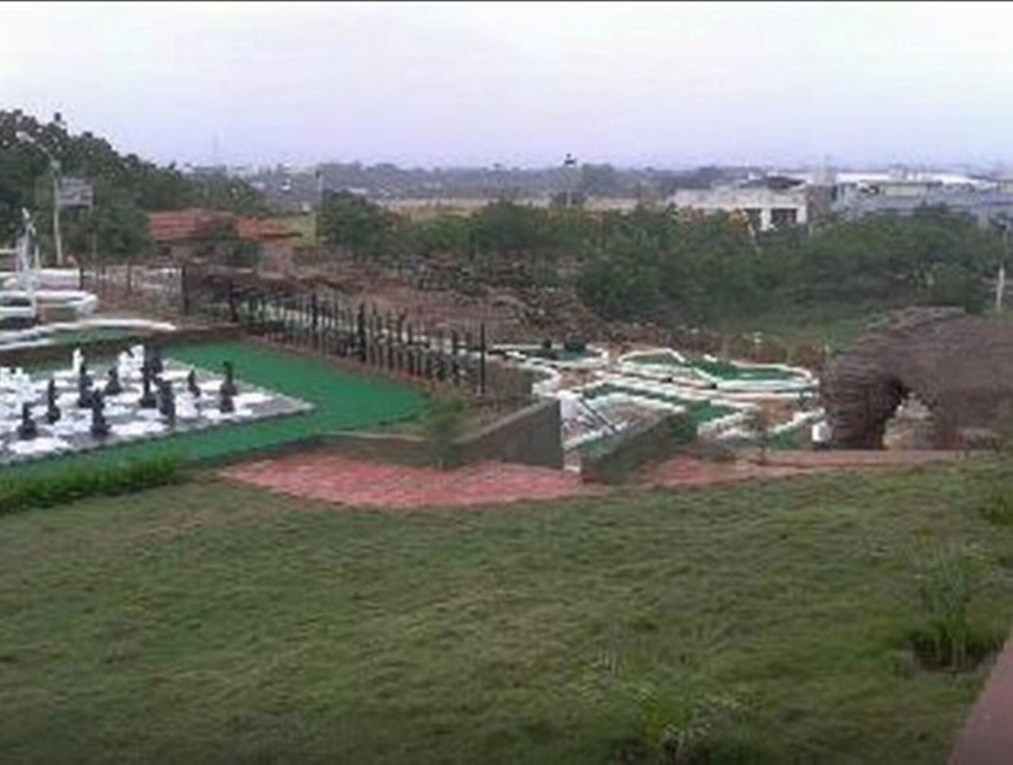 Regenta Resort Bhuj By Royal Orchid Hotels Limited Luaran gambar