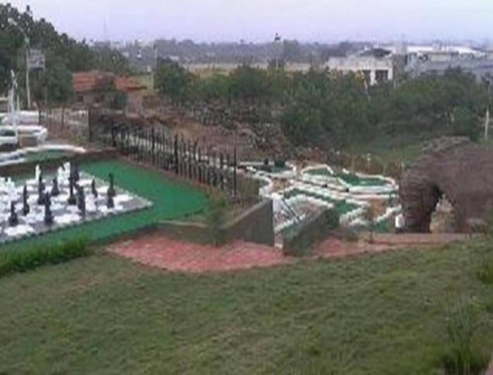 Regenta Resort Bhuj By Royal Orchid Hotels Limited Luaran gambar