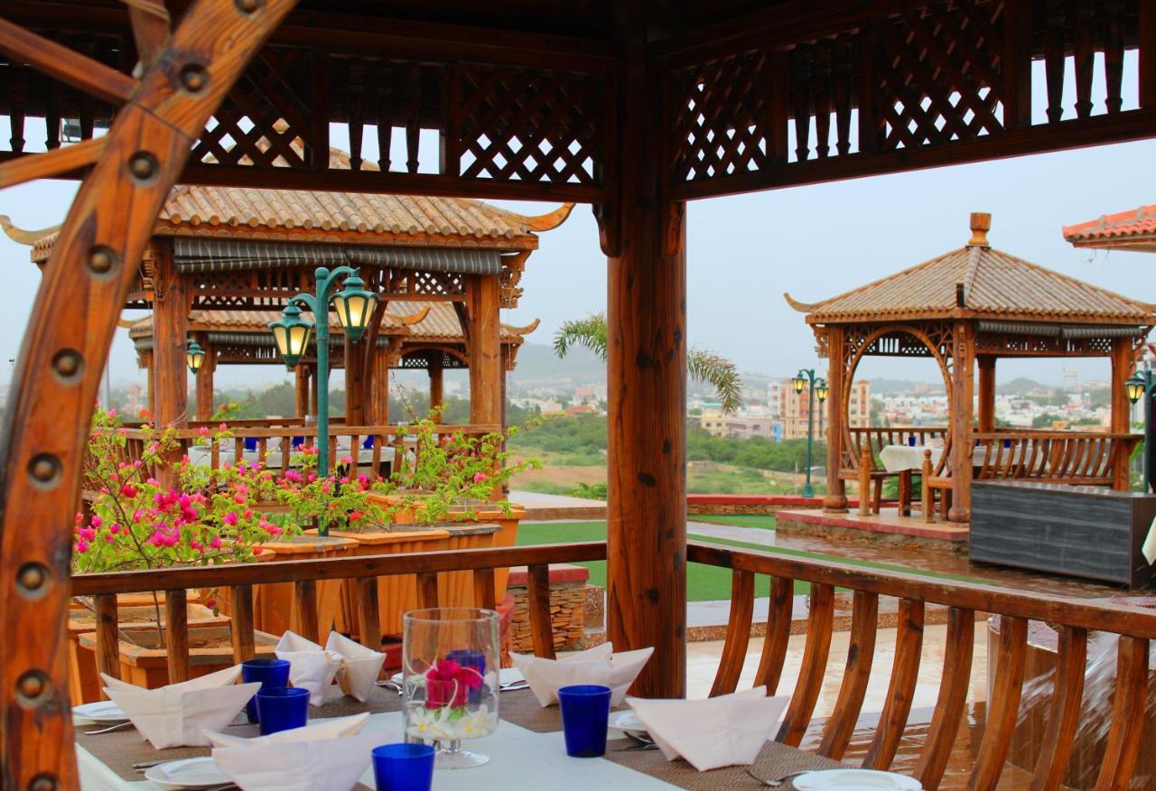 Regenta Resort Bhuj By Royal Orchid Hotels Limited Bilik gambar
